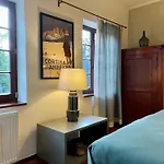 Pechy Castle אתר נופש *