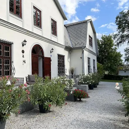 Péchy Castle Hermanovce