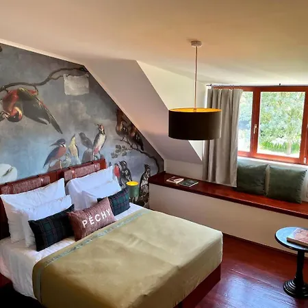 Péchy Castle Resort