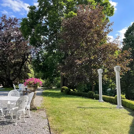 Resort Péchy Castle